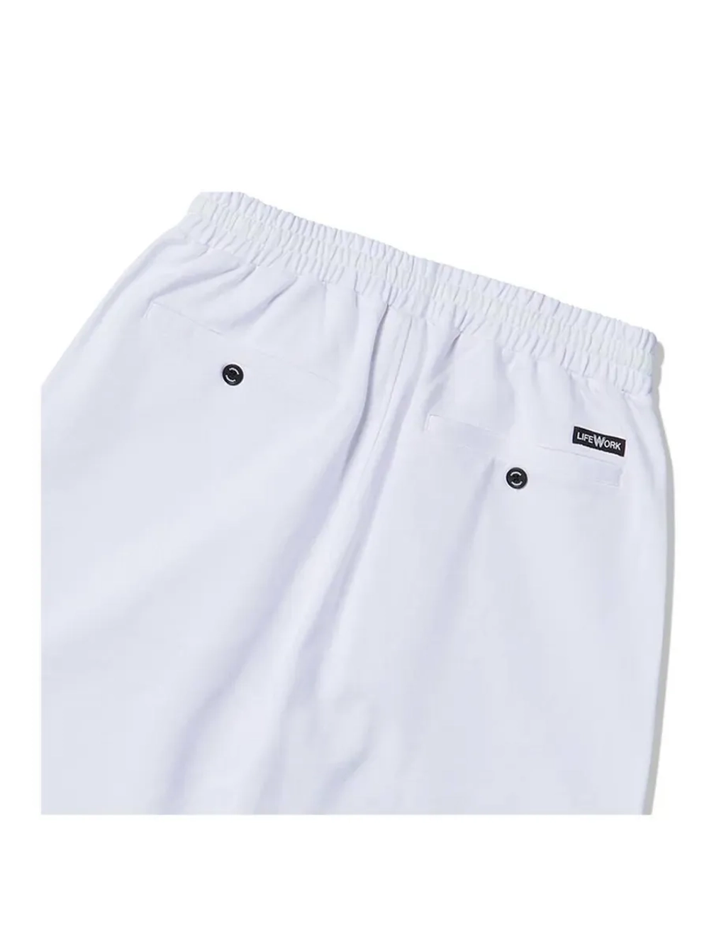 Шорты с резиновым логотипом