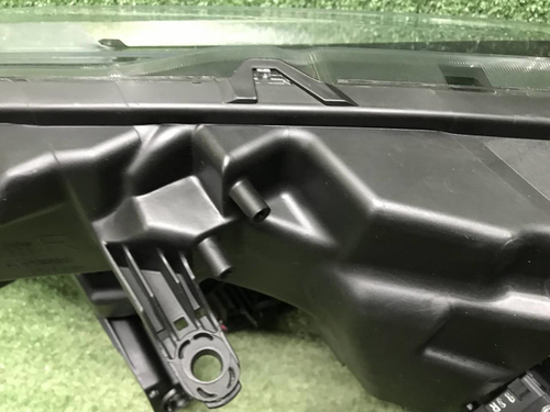 Фара правая Nissan X-Trail T32 (2017-2022) LED
