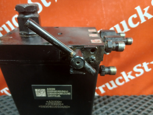 Насос подъема кабины 2023г.