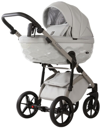 Детская коляска Adamex Chantal Pro Natura 3 в 1 CN-9-MOON (СВ. СЕРАЯ КОЖА)