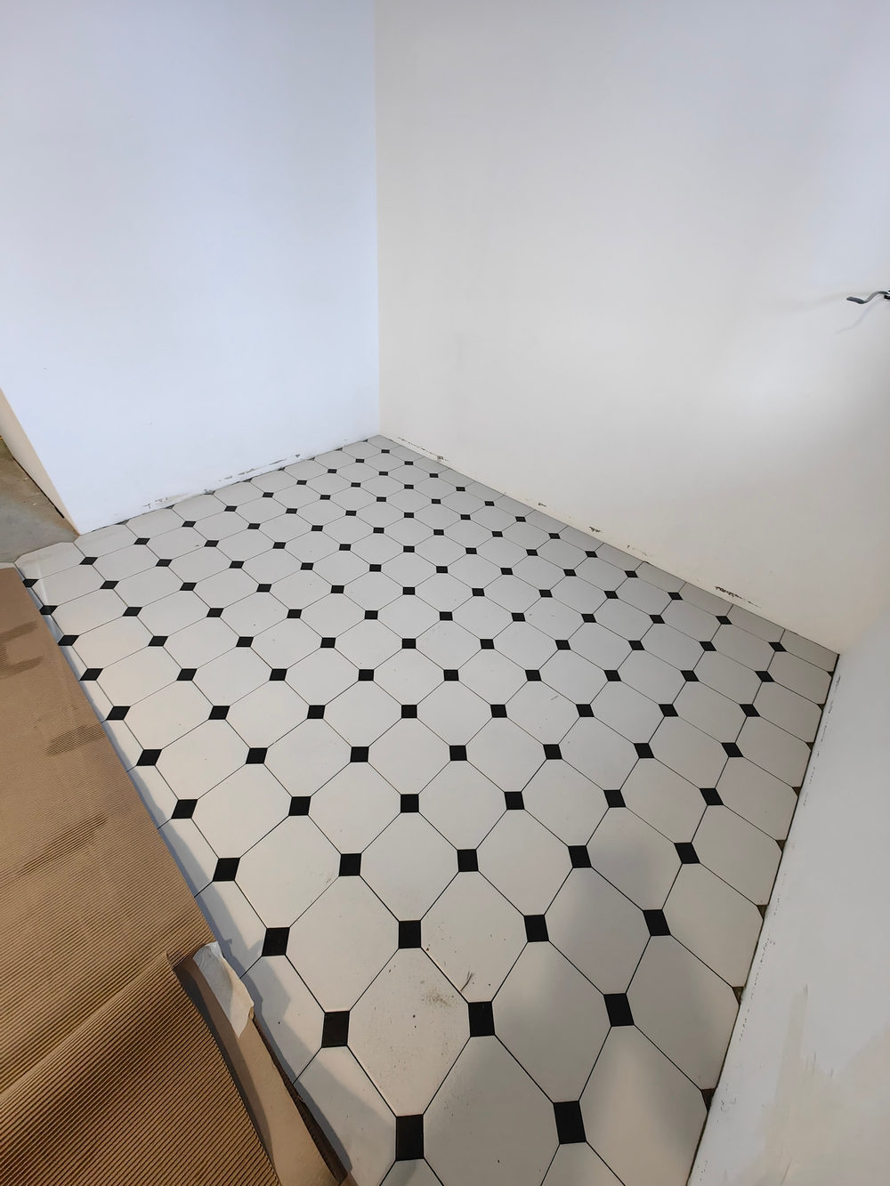 Укладка плитки