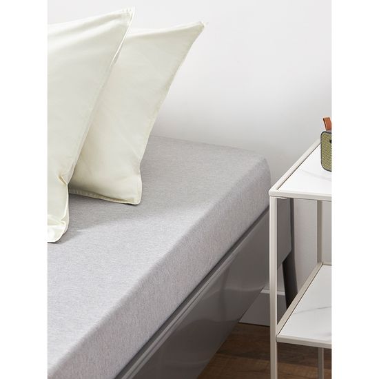 Простыня на резинке из хлопкового трикотажа серо-бежевого цвета из коллекции essential, 160х200х30 см