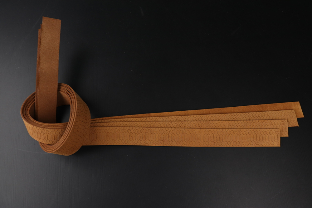 Ременная заготовка Шелк Коньяк + Плита Королевская кобра