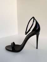 Новые лаковые босоножки Dolce & Gabbana, 39