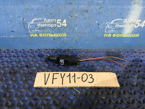 Датчик педали тормоза NISSAN AD 2001