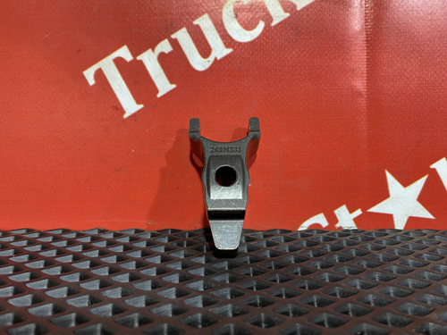 Кронштейн форсунки топливной 2018г.