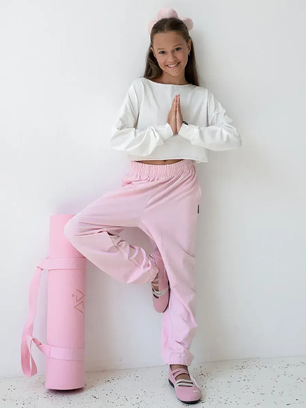 Брюки для девочки на осень розовые
