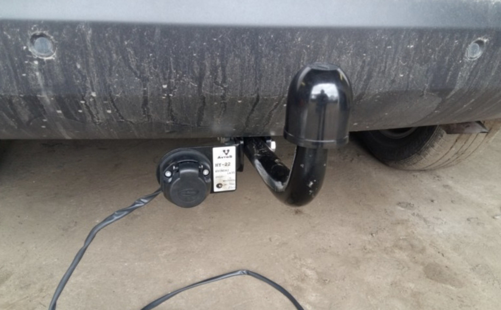 Фаркоп для Hyundai ix35 2010-2015, Kia Sportage 2010-2015 Тип шара: A. Нагрузки: 2000/100 кг, HY 22