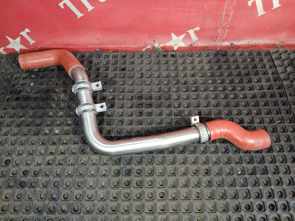 Патрубок охлаждения ретардера 2023г.