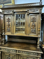 Старинный буфет