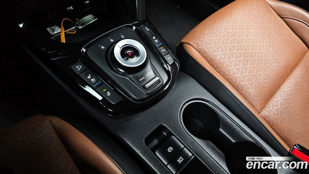 Kia The New Seltos Бензин 2.0 4WD (10.2022)