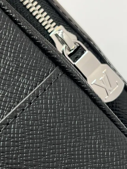Рюкзак Louis Vuitton Adrian черный