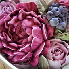 Зефир в шляпной коробке «Пионы» / 25см