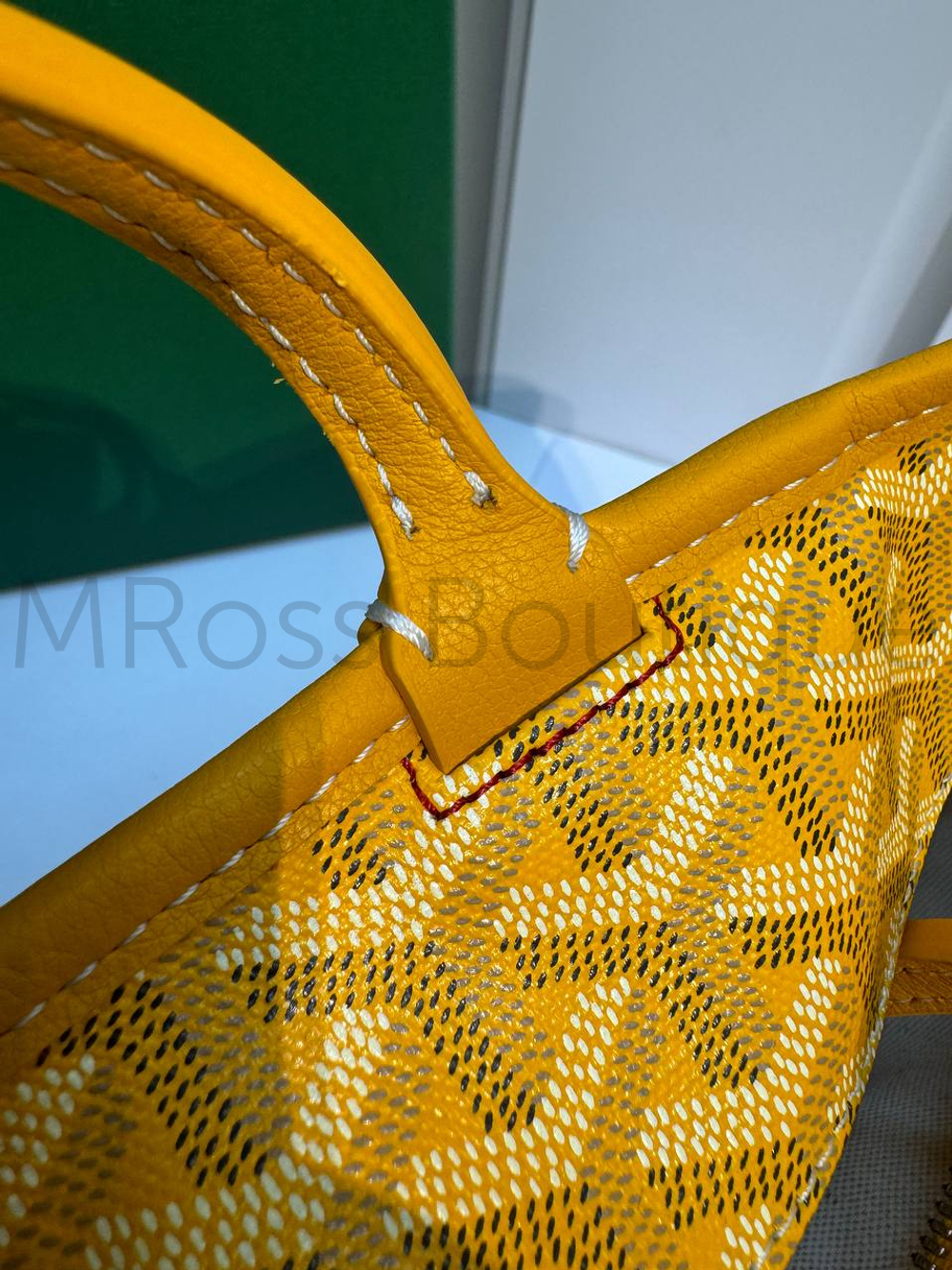 Желтая сумка шоппер Artois PM Maison Goyard