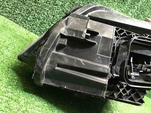 Битая Фара правая Mercedes C w205 (2018-2023) LED