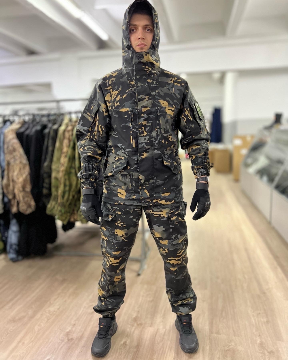 Костюм горка 6 весна-лето / черный мультикам 1 лайт