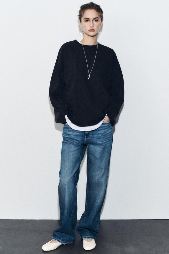 ZARA ФУТБОЛКА ИЗ ПЛОТНОГО ХЛОПКА С ЭФФЕКТОМ ПОТЕРТОСТИ, ЧЕРНЫЙ