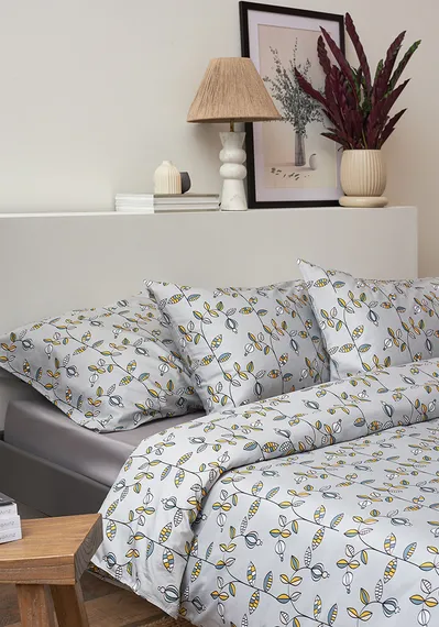 Комплект постельного белья "Ягоды тайги" из премиального сатина из коллекции russian north, 150х200 см