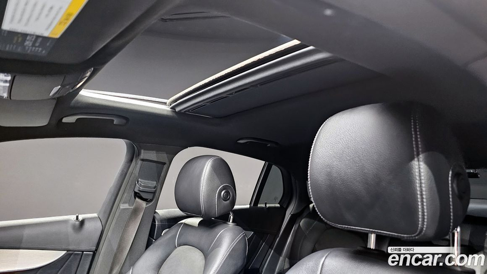 Mercedes-Benz GLC-Class X253 GLC300 4MATIC AMG Line Coupe (10.2019)