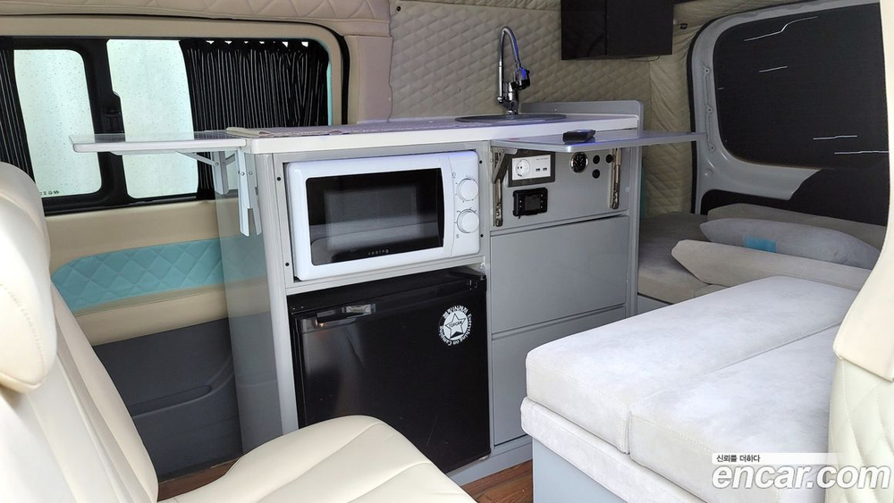 Hyundai The New Grand Starex 캠핑카 (12.2019)