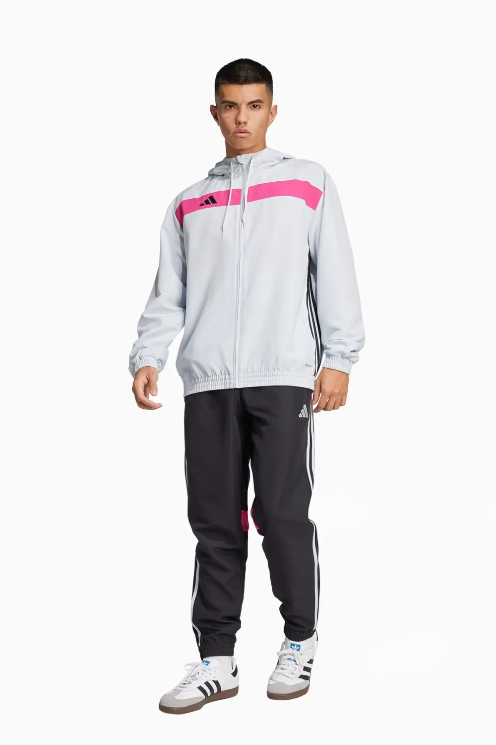 Штаны adidas Tiro 25 Essentials Woven - черный