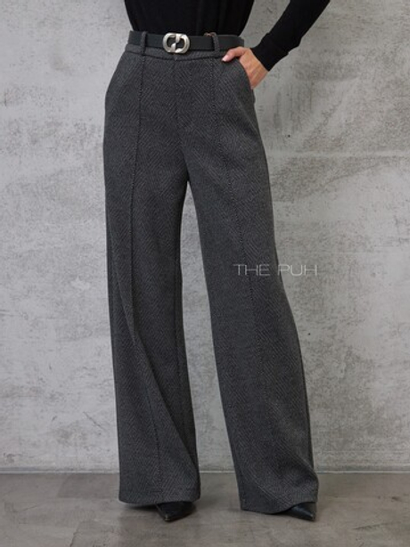 Прямые брюки темно-серого цвета с узором