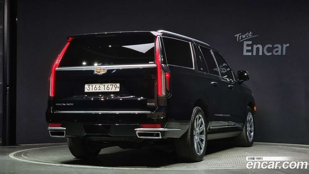 Cadillac Escalade 5 Generation 6.2 ESV (04.2021)
