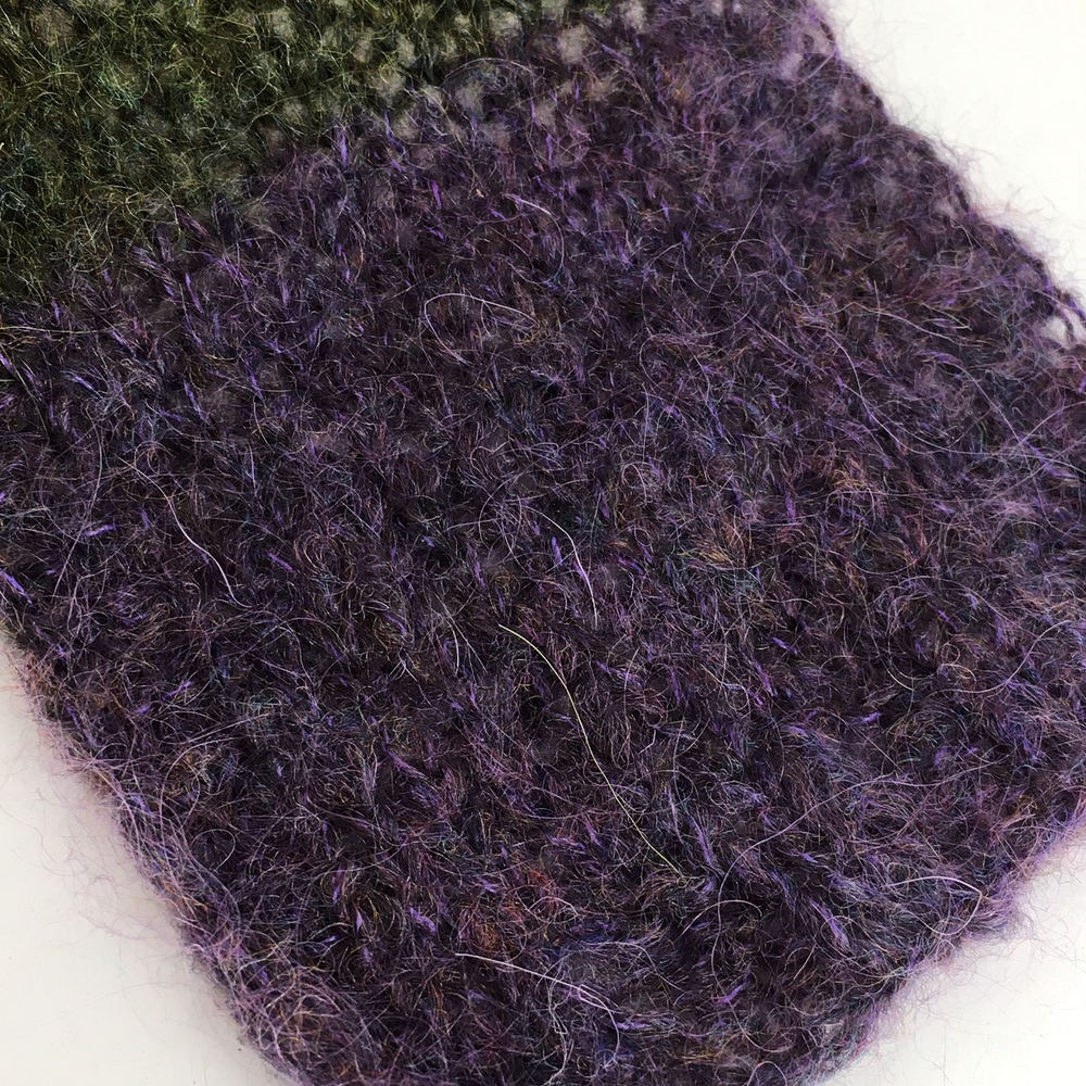 KILT - LANIFICIO dell' OLIVO; 20% кидмохер, 20% меринос, 15% вискоза, 22% п/а, 23% п/с; 450м/100гр; col. 888;