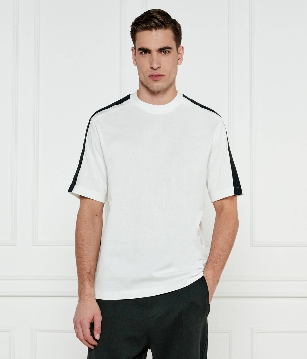 Футболка Armani Exchange - белый(XM000322 AF10361)