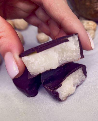 Конфеты и шоколад  Ширатаки