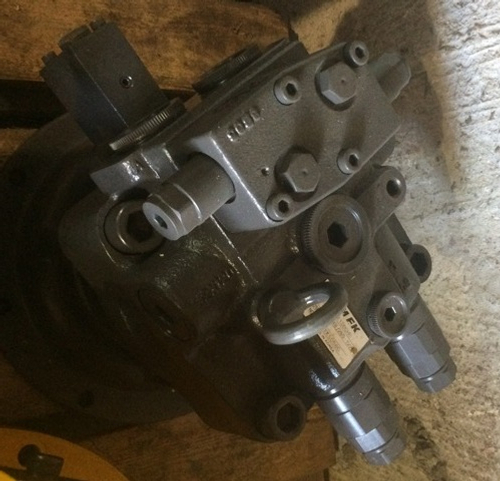 Гидромотор редуктора поворота Volvo EC210