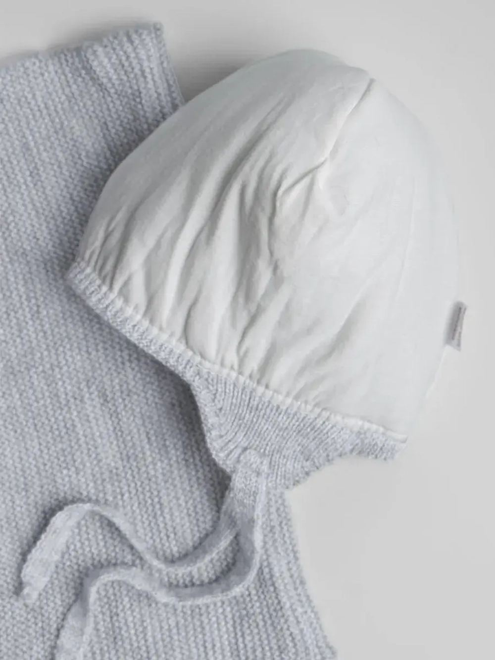 Шапка детская зимняя и снуд