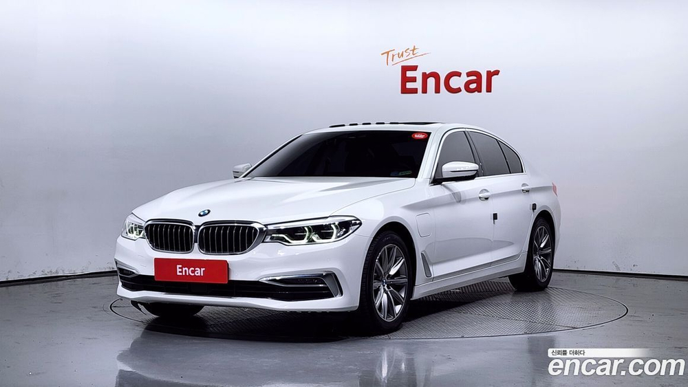 BMW 5 Series (G30) 530e Luxury (05.2020)