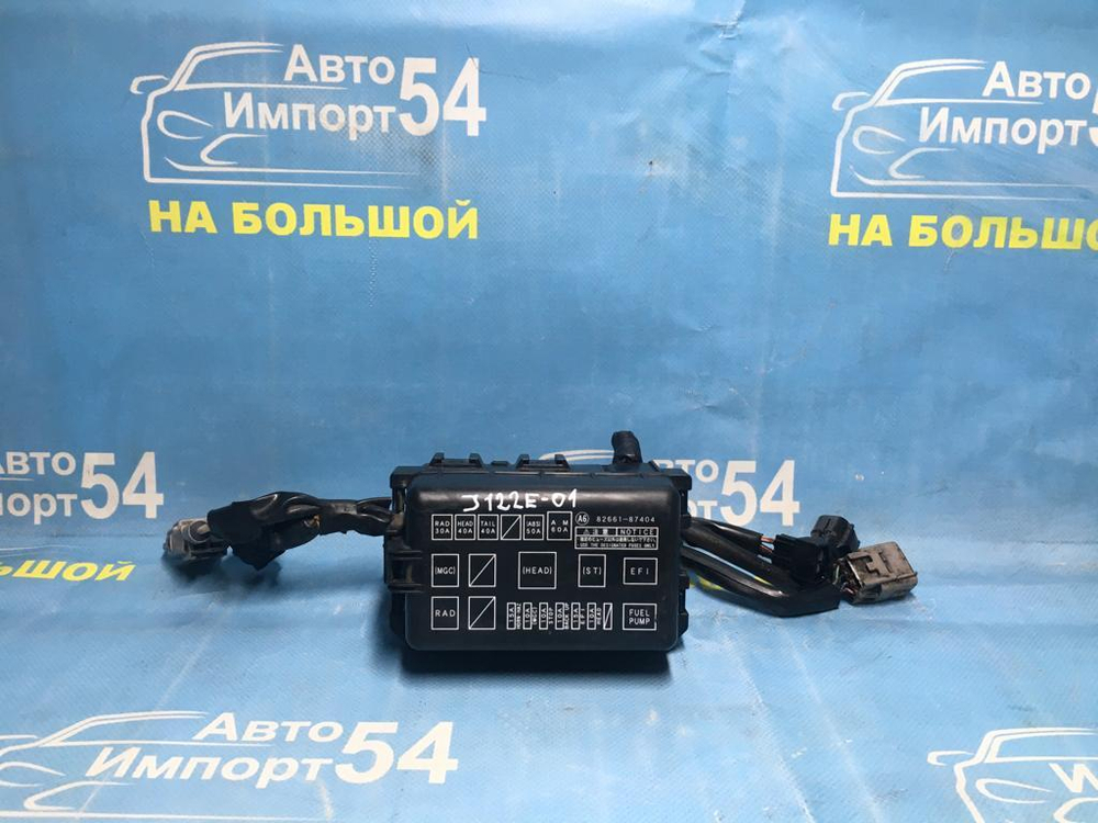 Блок предохранителей подкапотный TOYOTA CAMI 2000