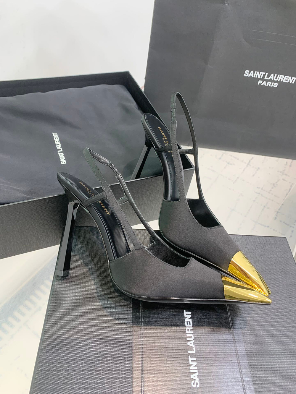 Christian Dior Jeanne Slingback Pumps