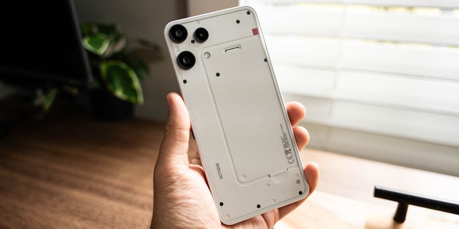 Обзор: Nothing Phone (3a) Lite на чем смогли сэкономить в этот раз?