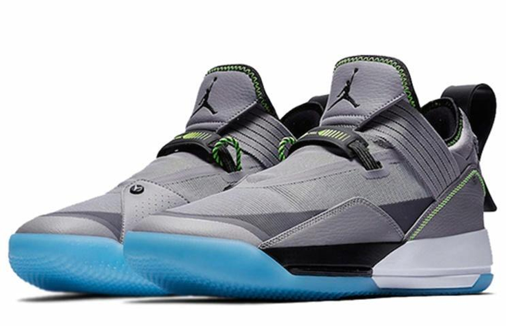 Кроссовки Air Jordan 33 Se Cement Grey