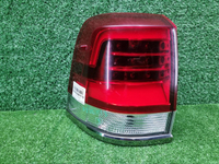 Фонарь левый внешний Toyota Land Cruiser 200 15-21