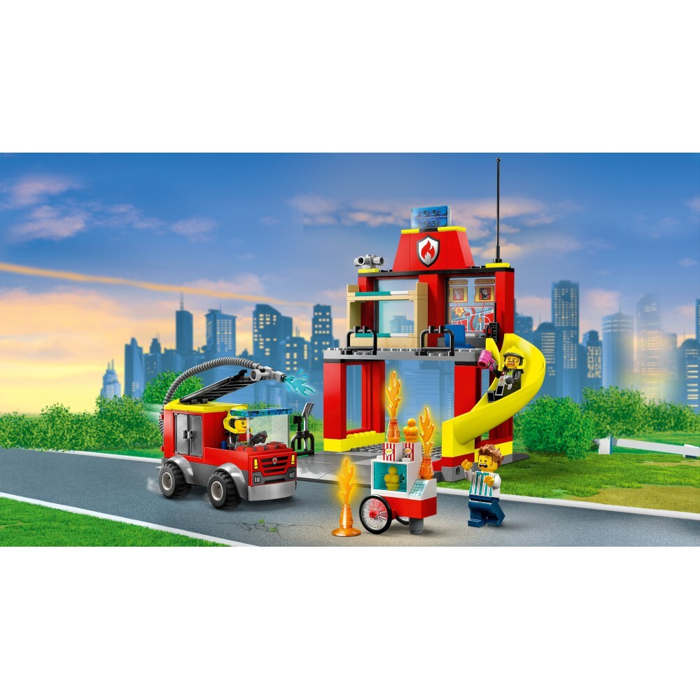 LEGO City — Пожарная часть и пожарная машина 60375 / артикул   60375  / GTIN 5702017416359