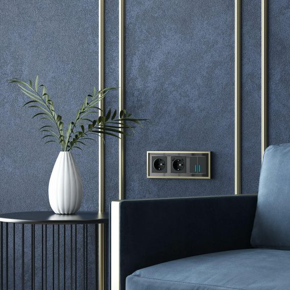 Рамка Werkel Baguette на 3 поста черный/латунь W0032852 4690389185809