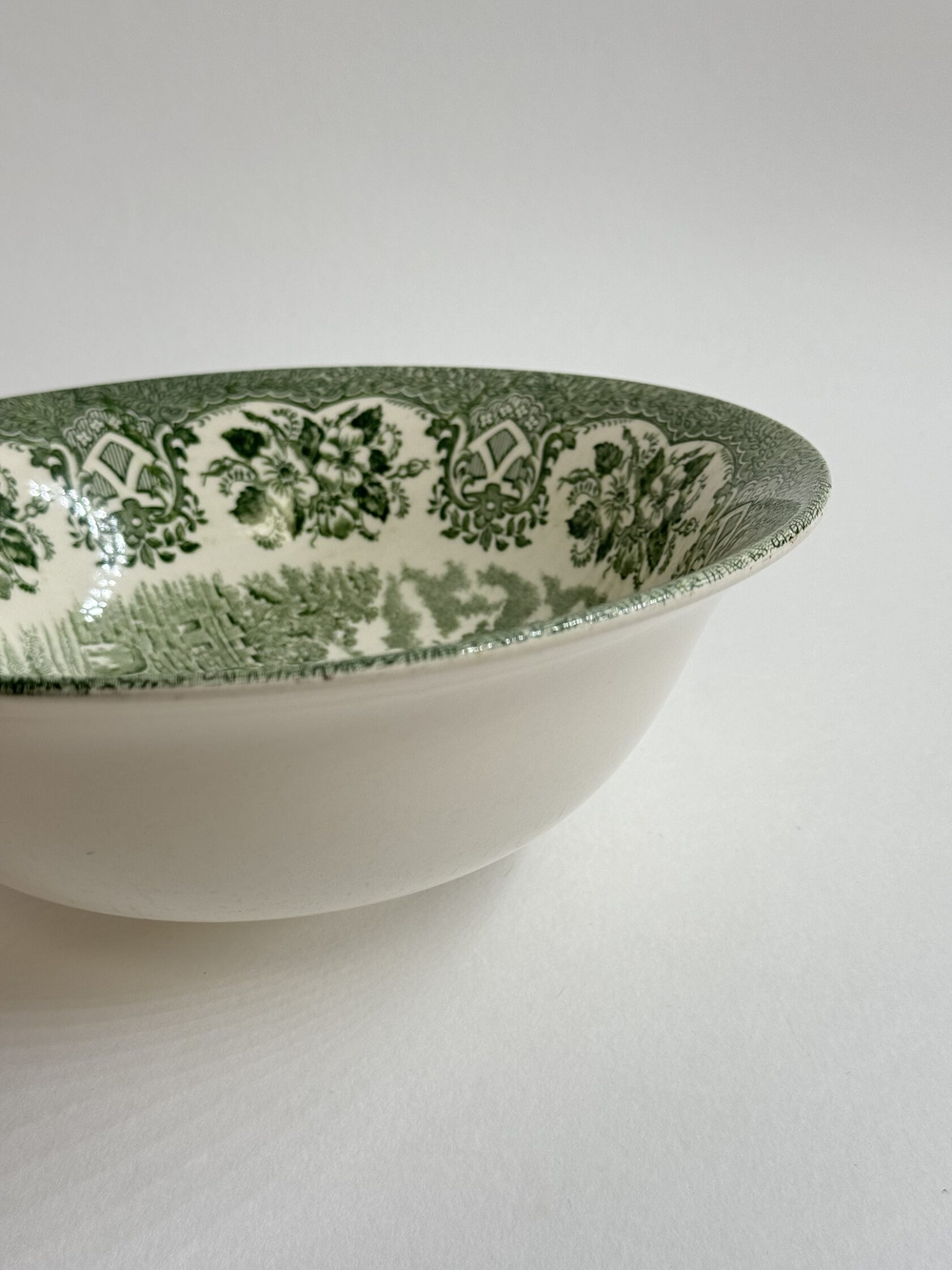 Салатник English Ironstone