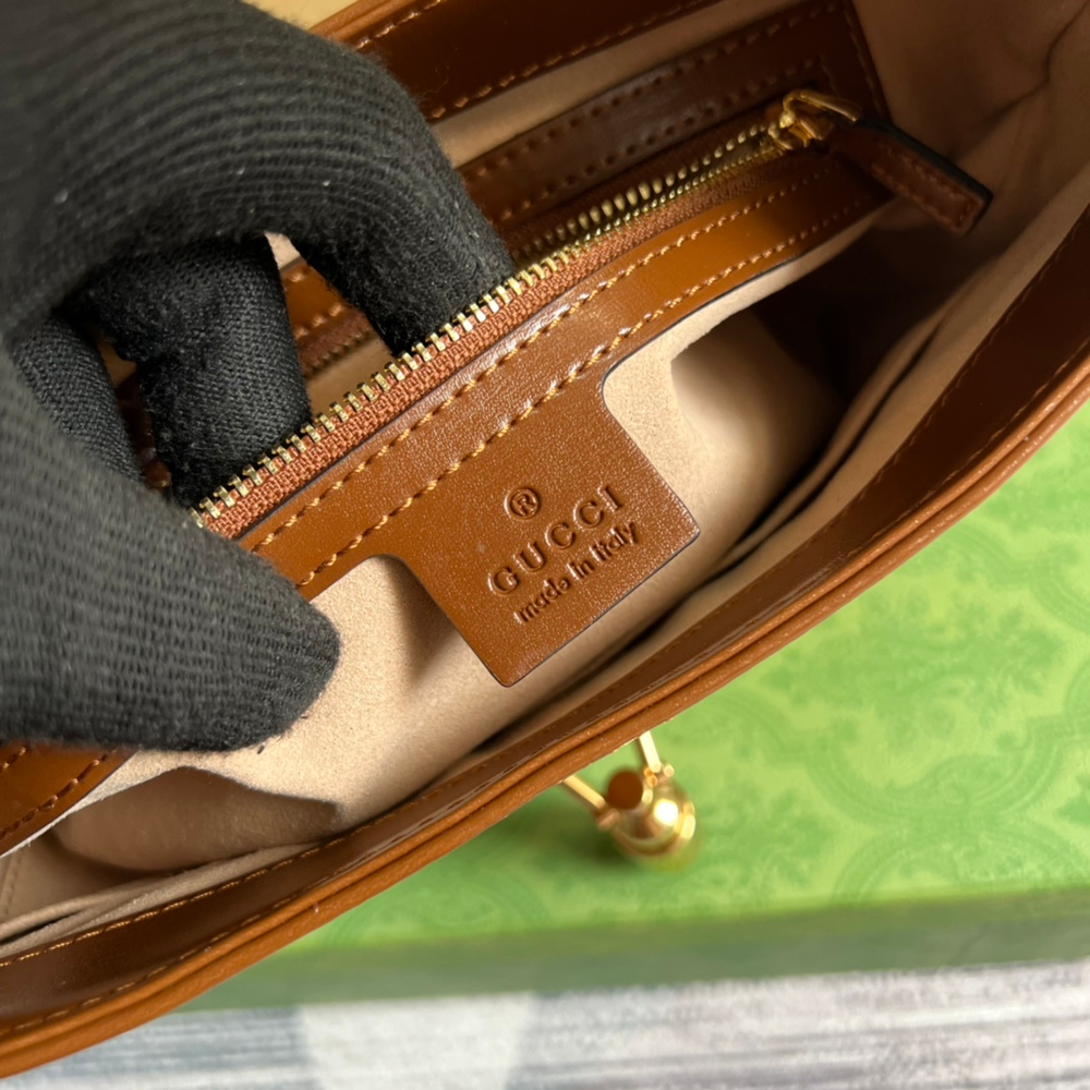 Gucci Jackie 27 cm