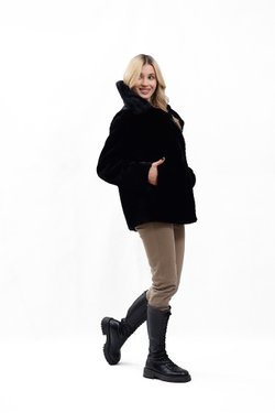 Женская куртка из овчины