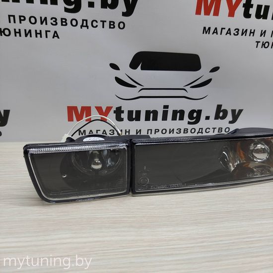 Поворотники с галогеном VW Golf 3 / Vento black