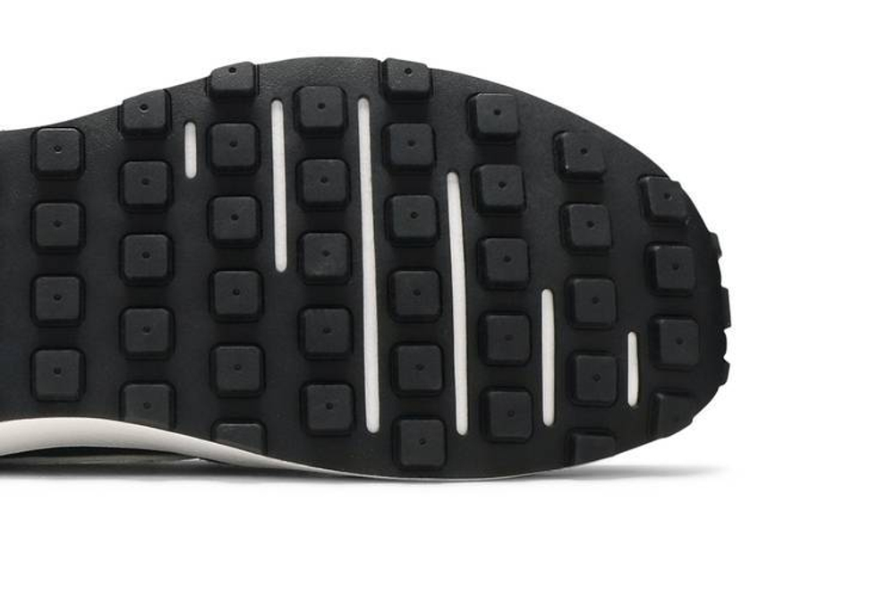 Кроссовки Nike Waffle One (Женская размерная сетка)