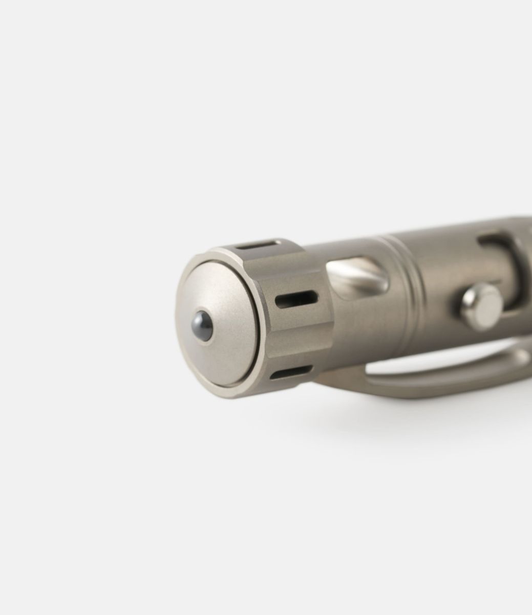 MecArmy TPX10 Ti — тактическая ручка из титана