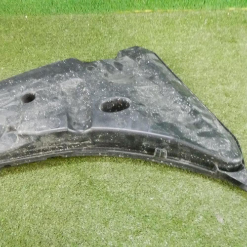 Бачок омывателя BMW 5er G30 (2017-2023)