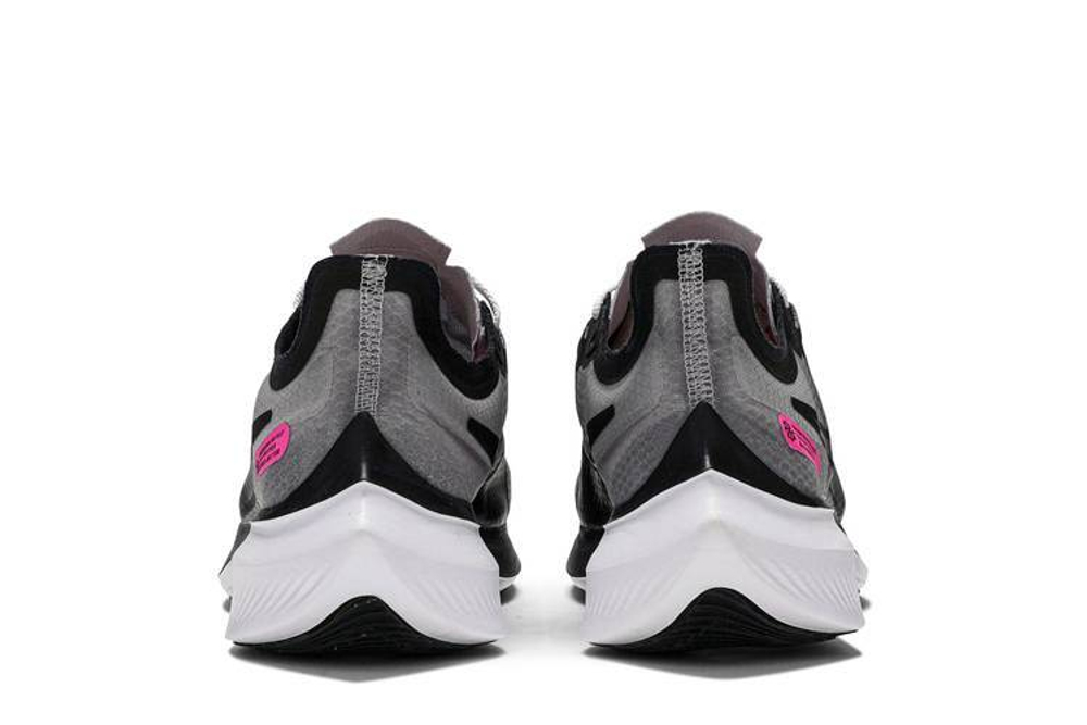 Кроссовки Nike Zoom Gravity 1