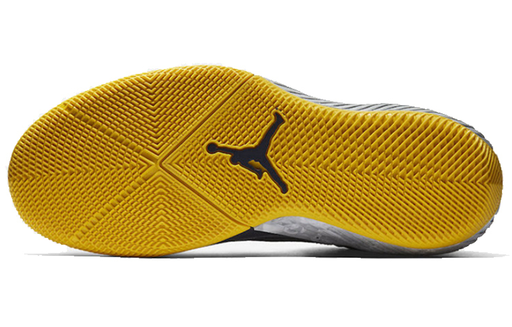 Кроссовки Jordan Why Not Zer0.1