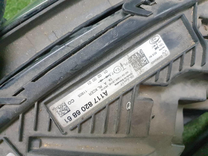 Фара правая Mercedes CLA C117 (2016-2019) LED